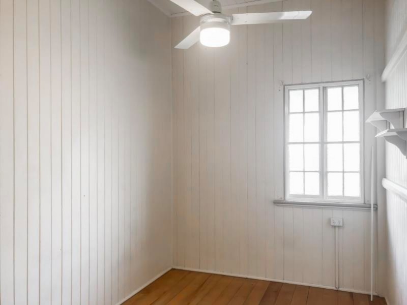 102 Stack Street, Koongal QLD 4701